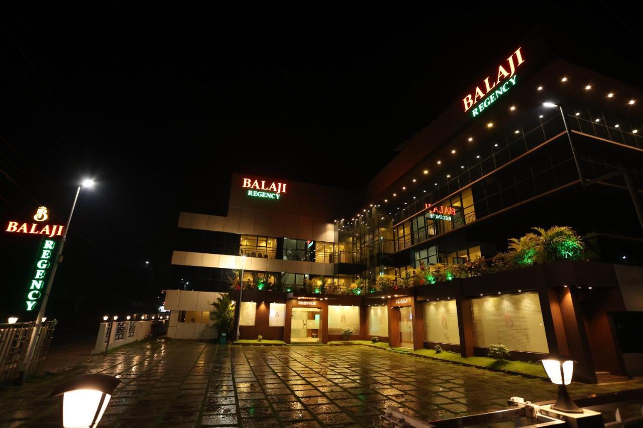 Balaji Regency Kanhangad Kannangad المظهر الخارجي الصورة