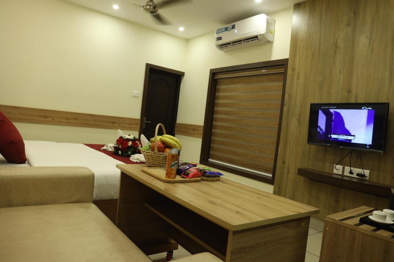Balaji Regency Kanhangad Kannangad المظهر الخارجي الصورة