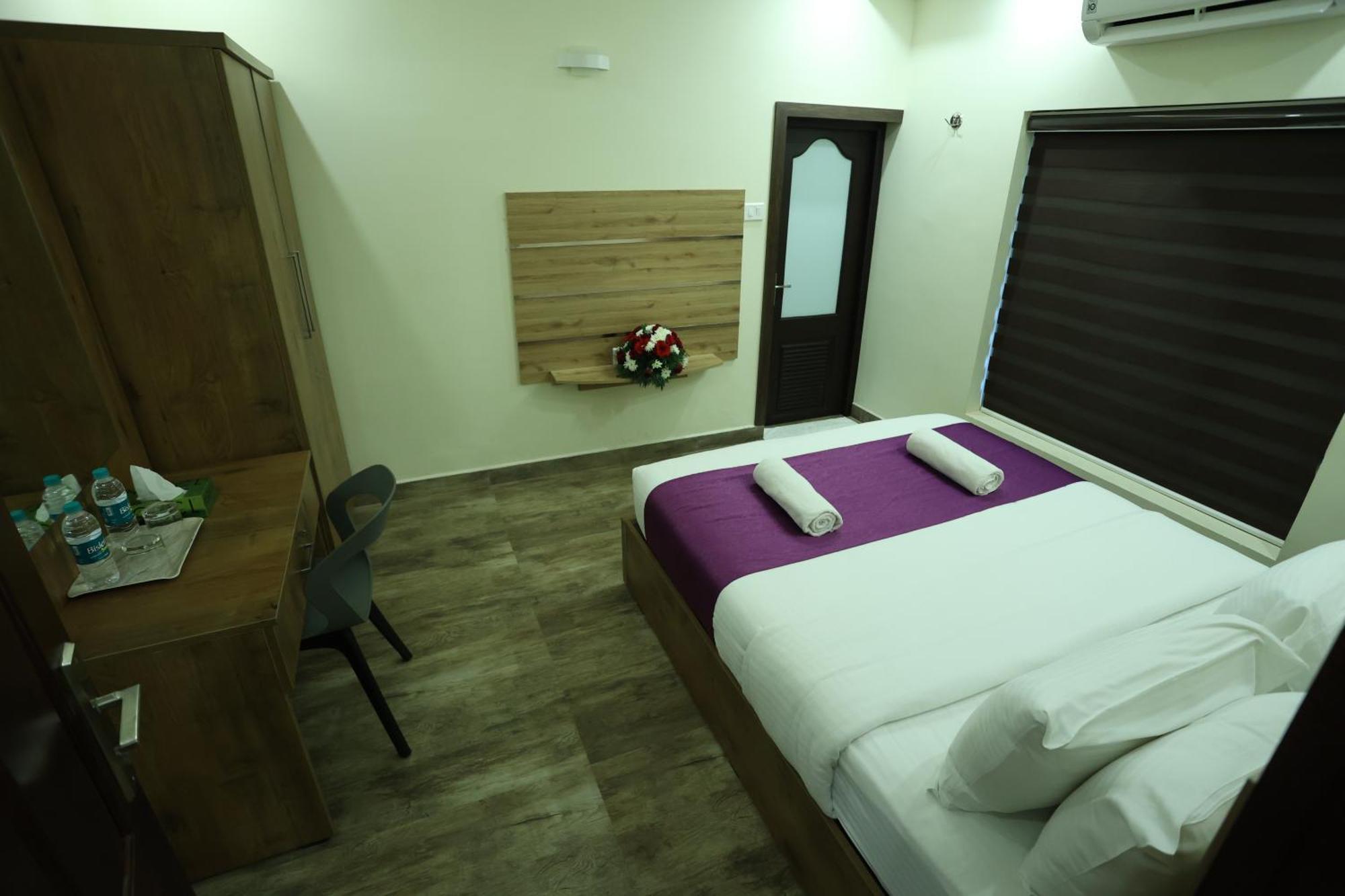 Balaji Regency Kanhangad Kannangad المظهر الخارجي الصورة