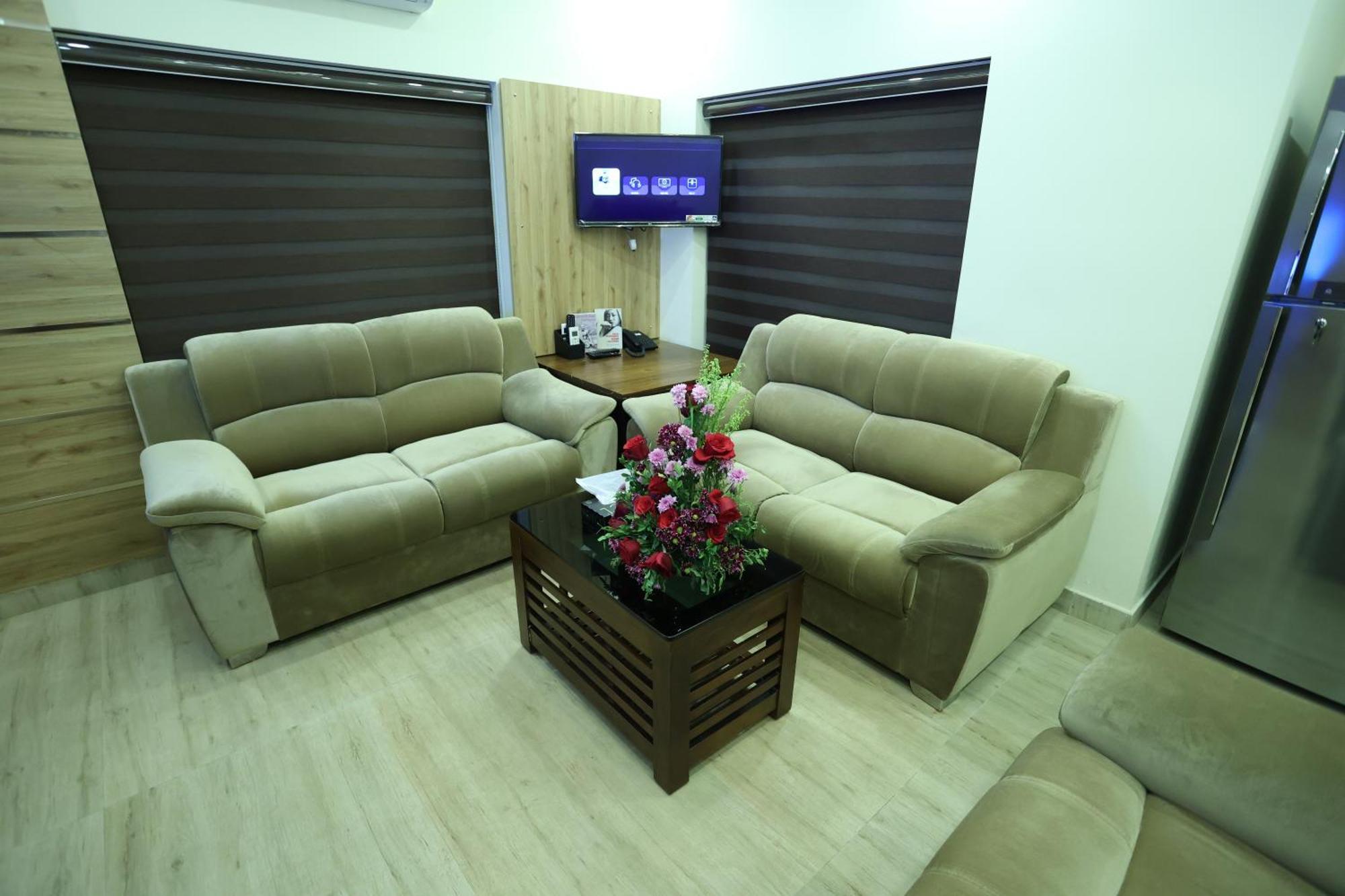 Balaji Regency Kanhangad Kannangad المظهر الخارجي الصورة