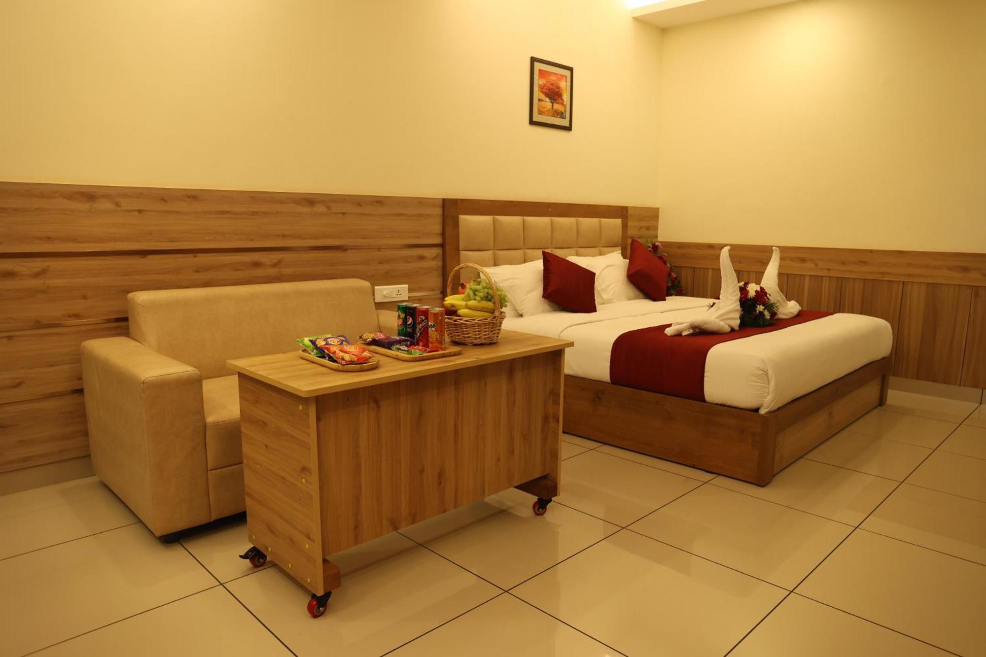 Balaji Regency Kanhangad Kannangad المظهر الخارجي الصورة