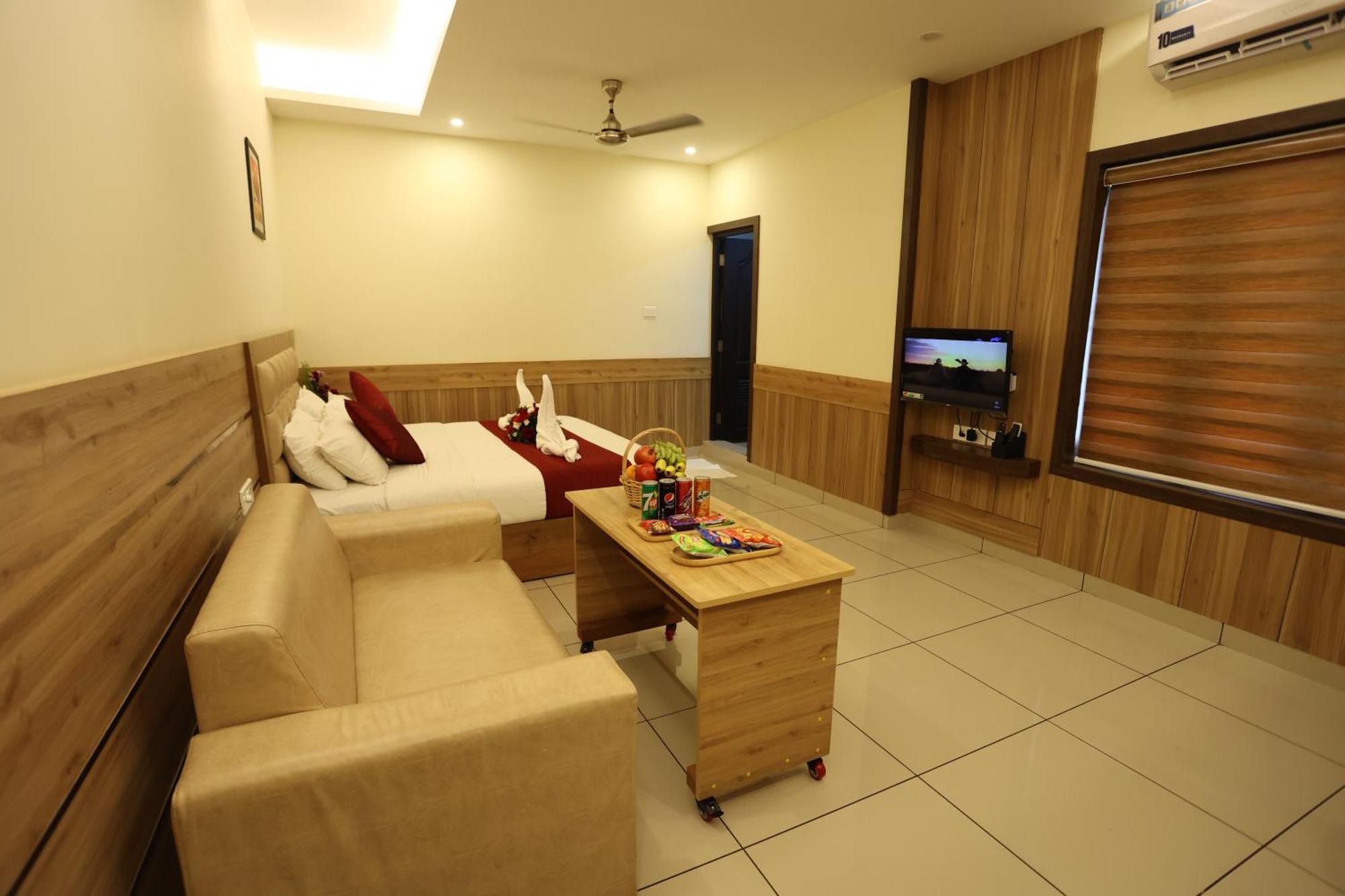 Balaji Regency Kanhangad Kannangad المظهر الخارجي الصورة