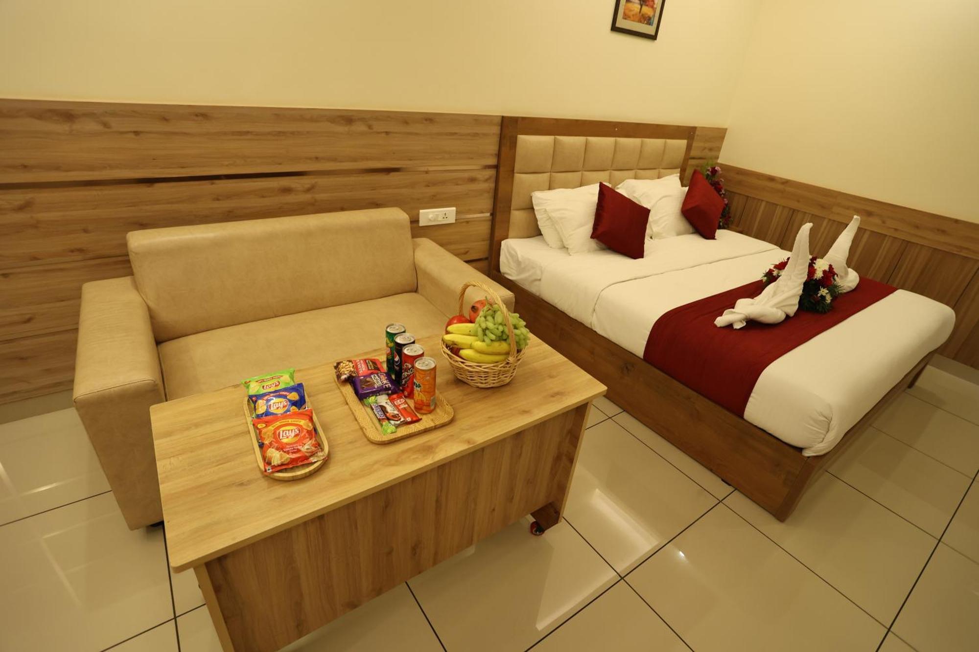 Balaji Regency Kanhangad Kannangad المظهر الخارجي الصورة