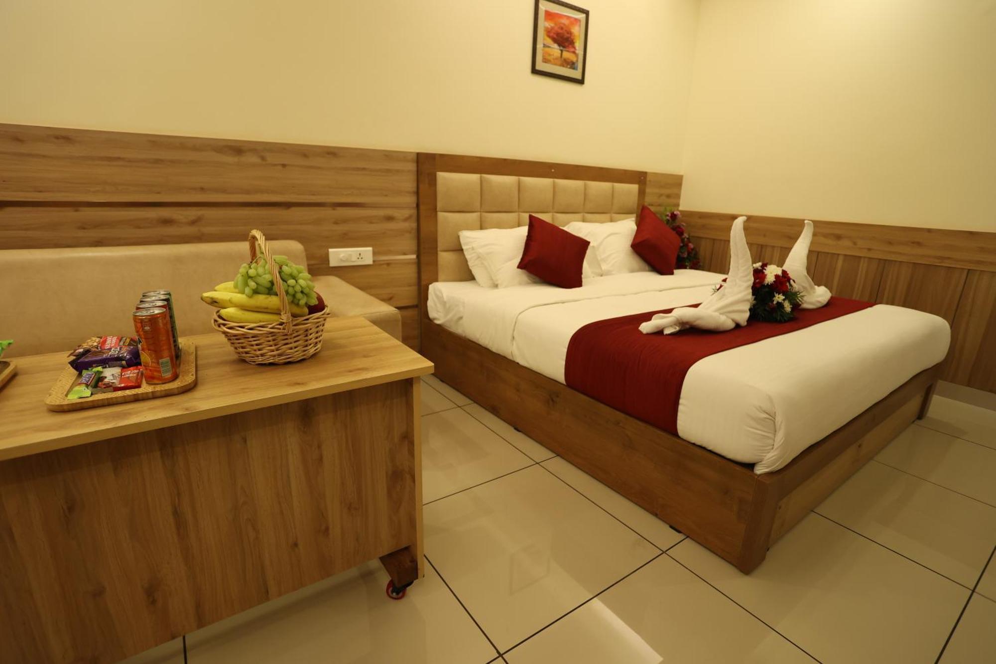 Balaji Regency Kanhangad Kannangad المظهر الخارجي الصورة